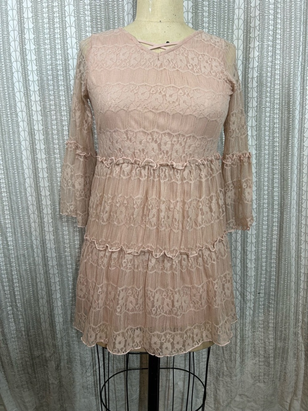 Tiered Lace Mini Dress in Dusty Rose